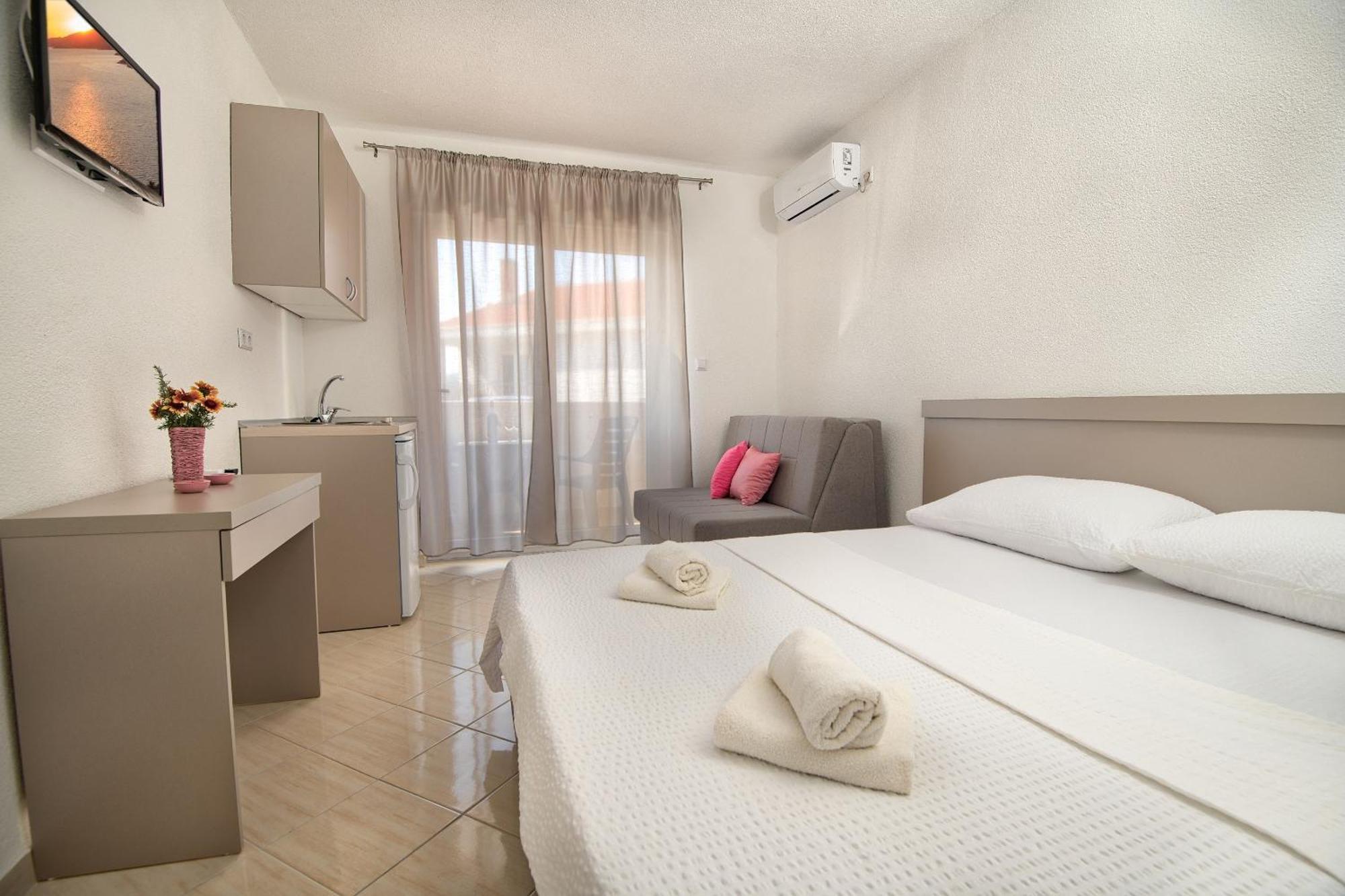 Studio & Apartments More Neum Zewnętrze zdjęcie